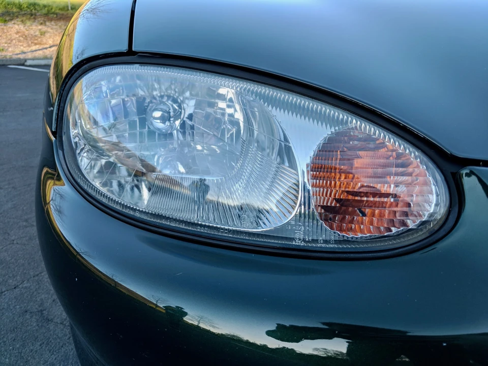 1999 Mazda NB MX-5 Miata - Image 29 of 31