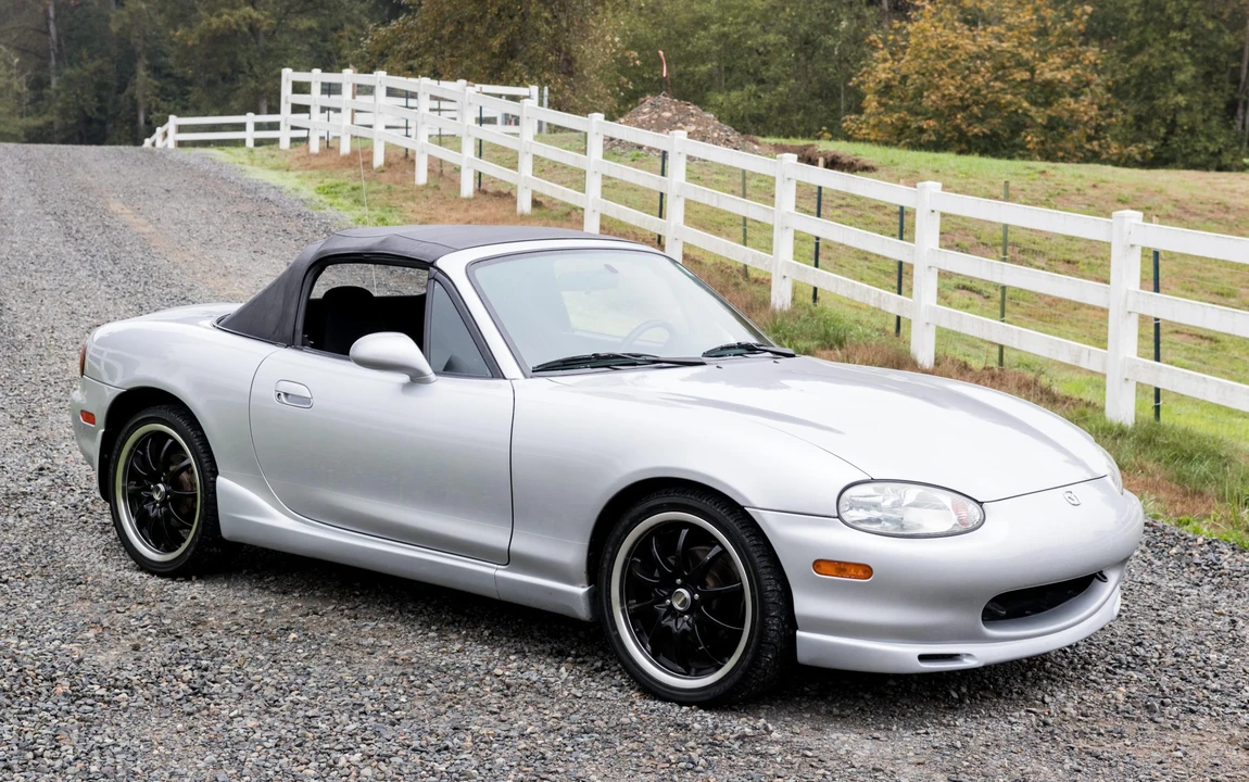 1999 Mazda NB MX-5 Miata - Image 10 of 31