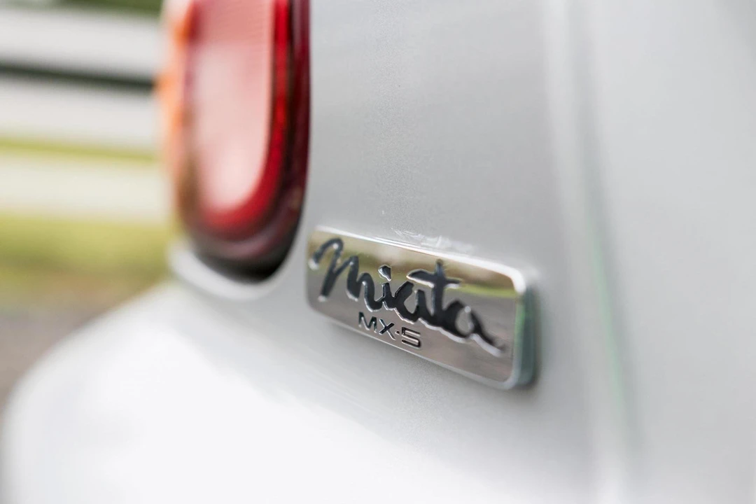 1999 Mazda NB MX-5 Miata - Image 27 of 31