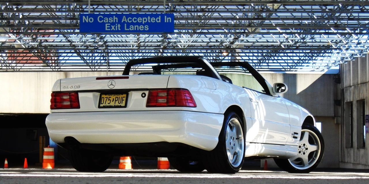 1999 Mercedes-Benz R129 SL-Class - Image 18 of 31