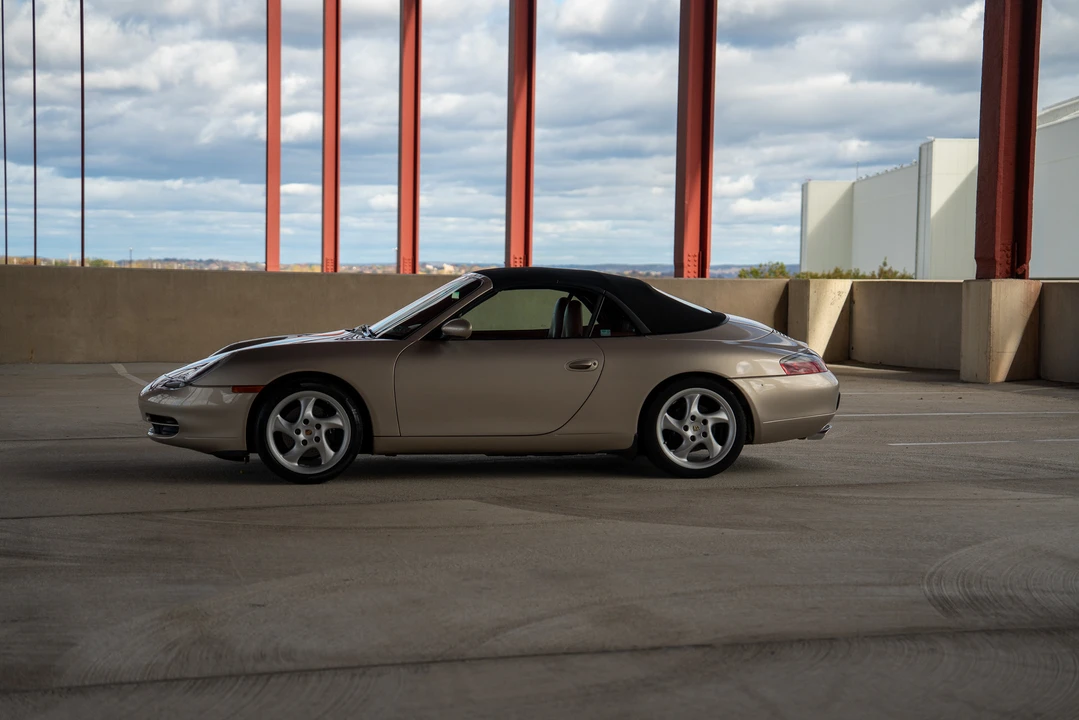1999 Porsche 996 Carrera - Image 11 of 31