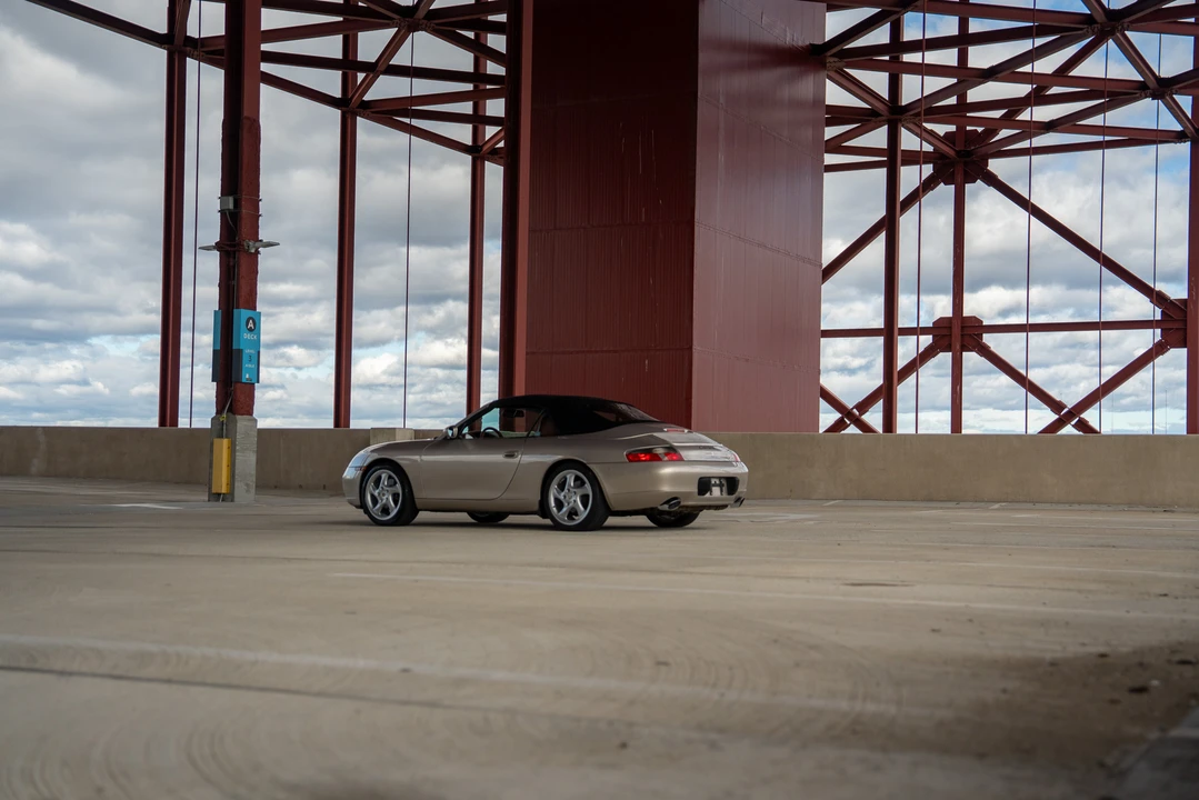 1999 Porsche 996 Carrera - Image 22 of 31