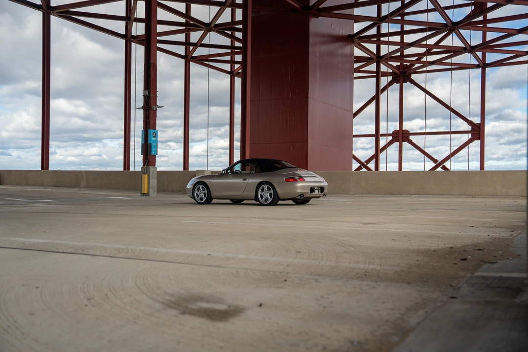 1999 Porsche 996 Carrera - Image 23 of 31