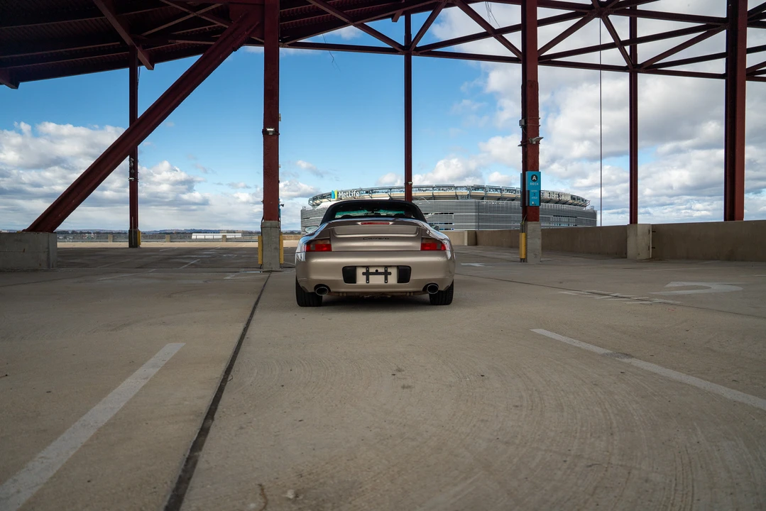 1999 Porsche 996 Carrera - Image 26 of 31