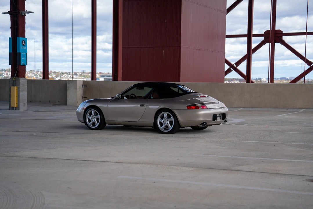 1999 Porsche 996 Carrera - Image 16 of 31