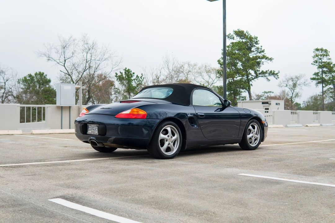 1999 Porsche 986 Boxster - Image 11 of 31