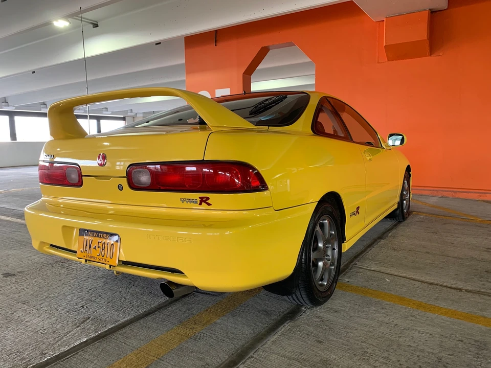 2000 Acura Integra Type R 3rd Gen - Image 15 of 31