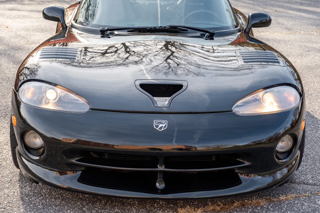2000 Dodge Viper GTS 2nd Gen - Image 16 of 31