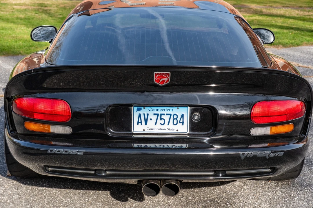 2000 Dodge Viper GTS 2nd Gen - Image 19 of 31