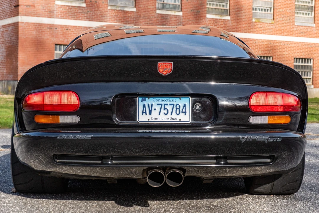 2000 Dodge Viper GTS 2nd Gen - Image 20 of 31