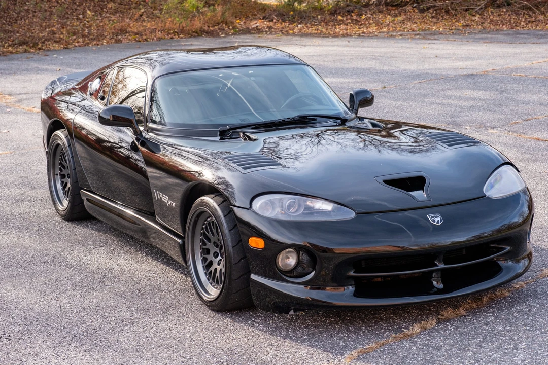 2000 Dodge Viper GTS 2nd Gen - Image 12 of 31