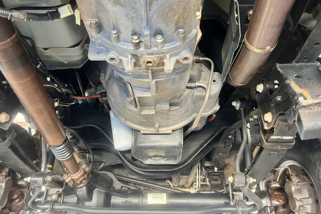2000 Ford Super Duty 1st Gen - Image 7 of 8
