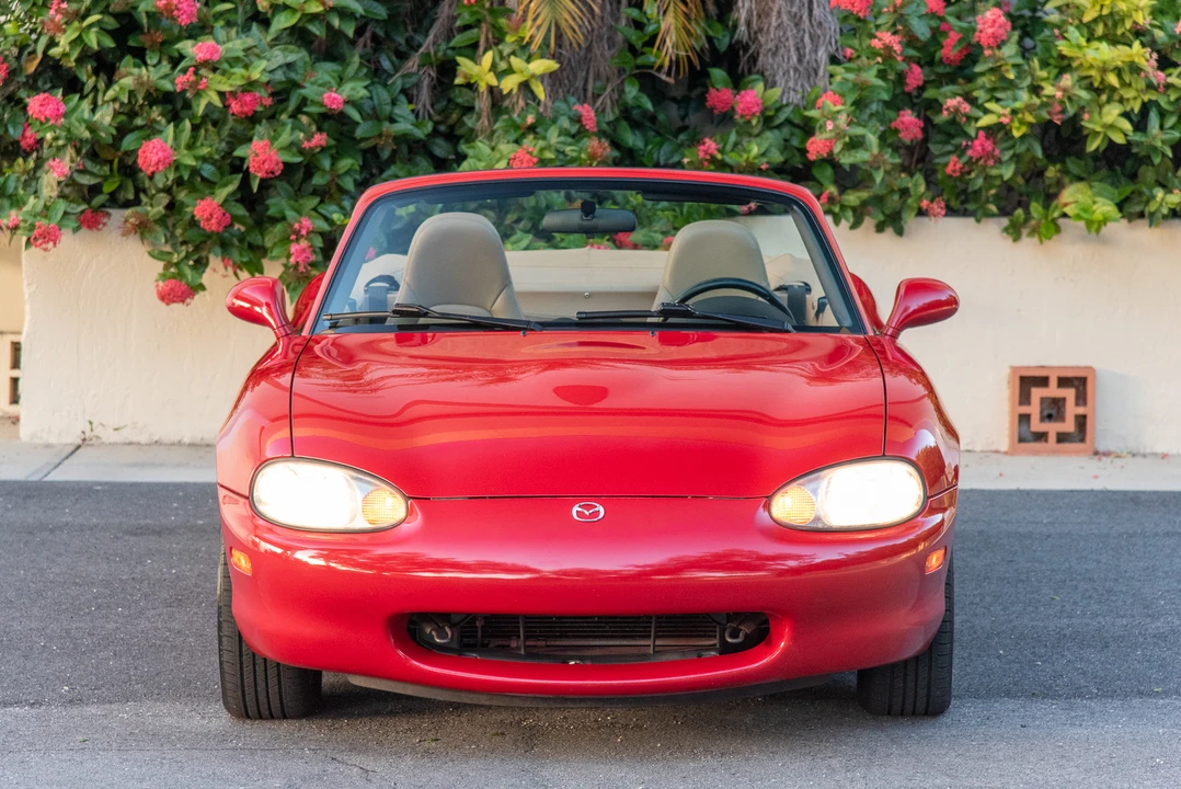 2000 Mazda NB MX-5 Miata - Image 13 of 31