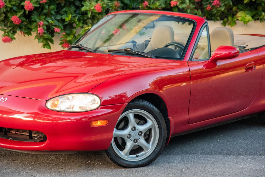 2000 Mazda NB MX-5 Miata - Image 21 of 31