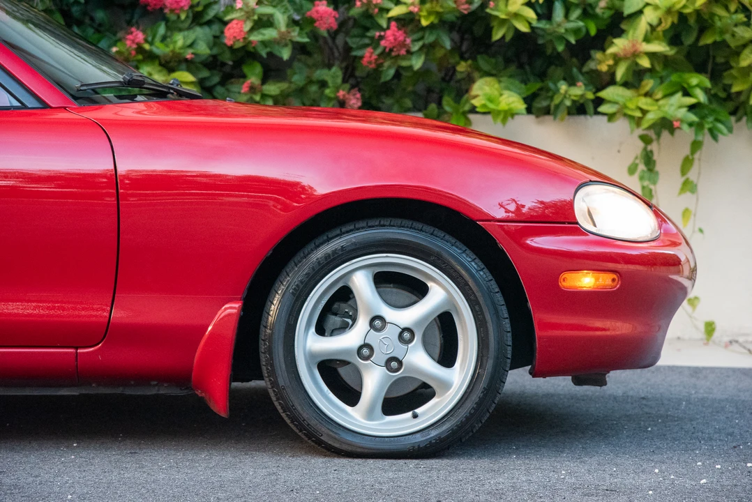 2000 Mazda NB MX-5 Miata - Image 24 of 31