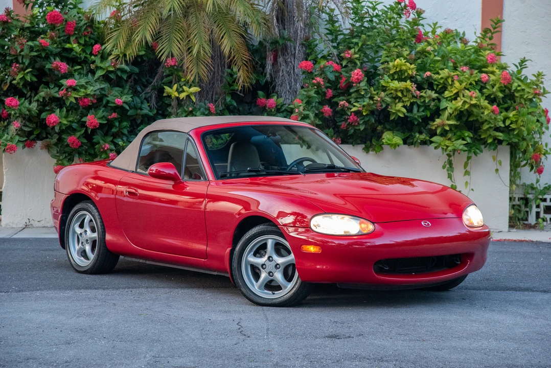 2000 Mazda NB MX-5 Miata - Image 20 of 31