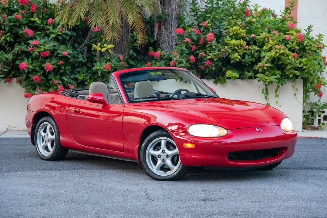 2000 Mazda NB MX-5 Miata - Image 10 of 31