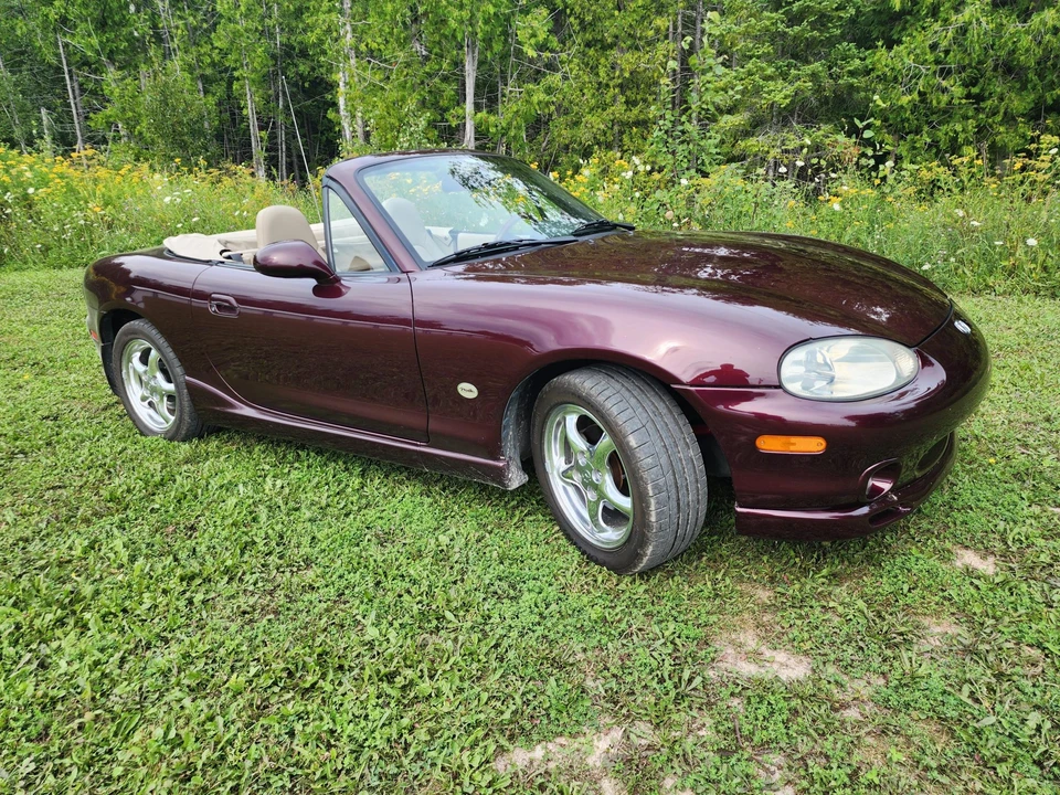 2000 Mazda NB MX-5 Miata - Image 2 of 31