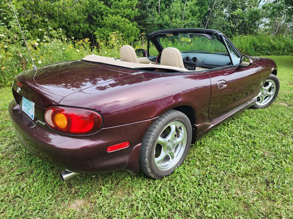 2000 Mazda NB MX-5 Miata - Image 10 of 31