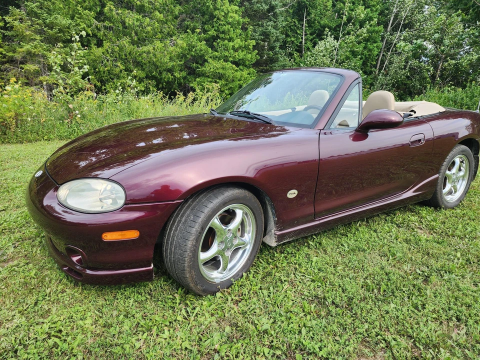 2000 Mazda NB MX-5 Miata - Image 5 of 31