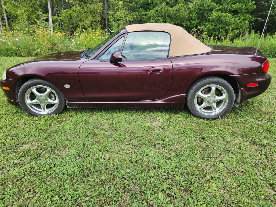 2000 Mazda NB MX-5 Miata - Image 15 of 31