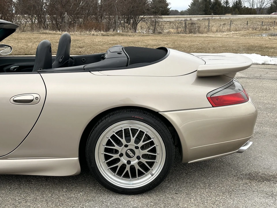 2000 Porsche 996 Carrera - Image 30 of 31