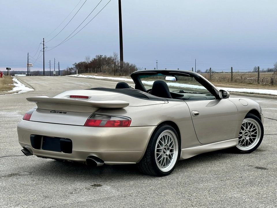 2000 Porsche 996 Carrera - Image 15 of 31