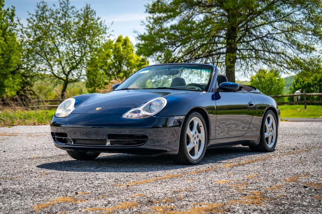2000 Porsche 996 Carrera - Image 2 of 31