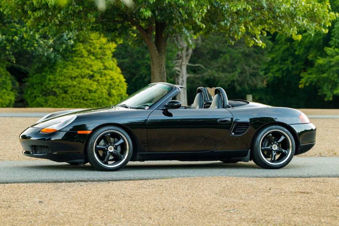 2000 Porsche 986 Boxster - Image 2 of 31