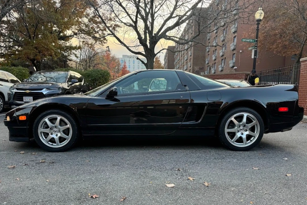2001 Acura NA2 NSX - Image 18 of 31