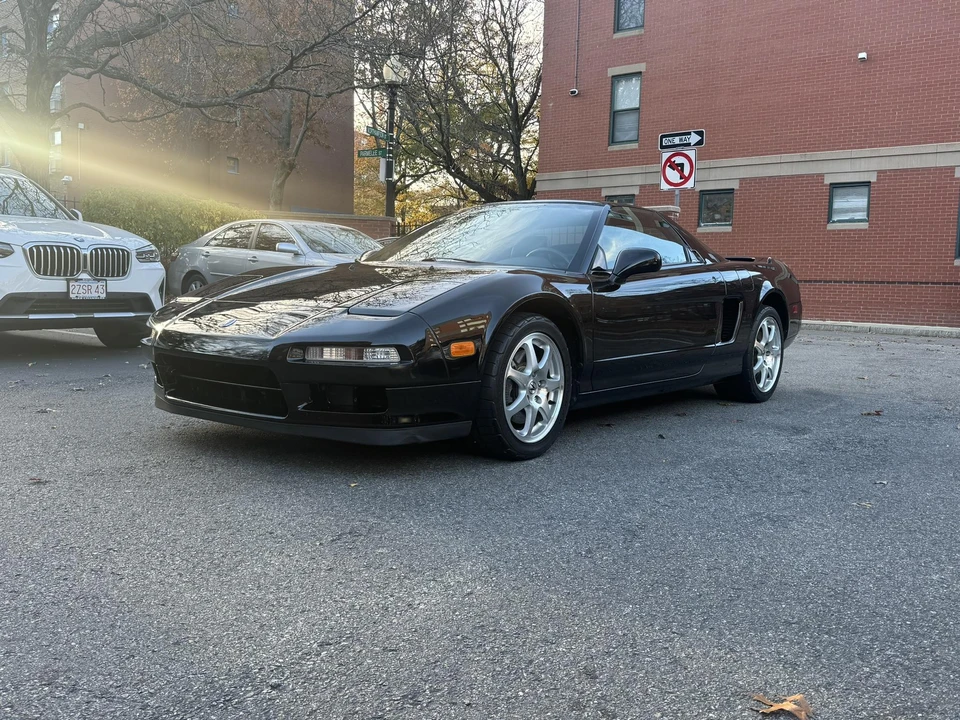 2001 Acura NA2 NSX - Image 2 of 31