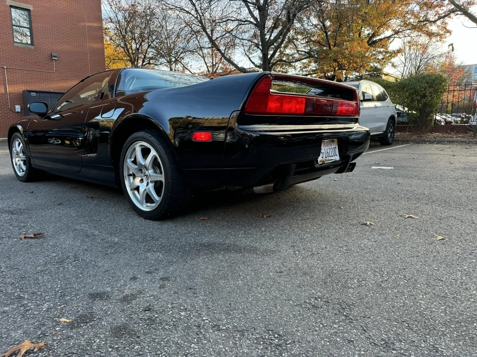 2001 Acura NA2 NSX - Image 15 of 31