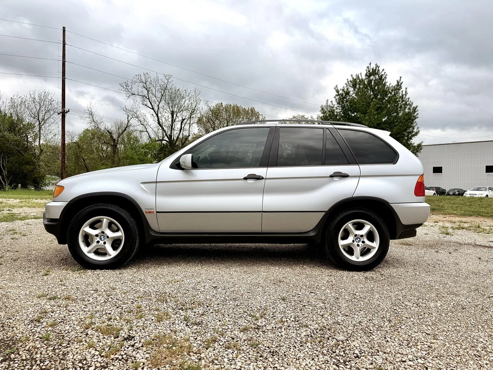 2001 BMW E53 X5 - Image 11 of 31