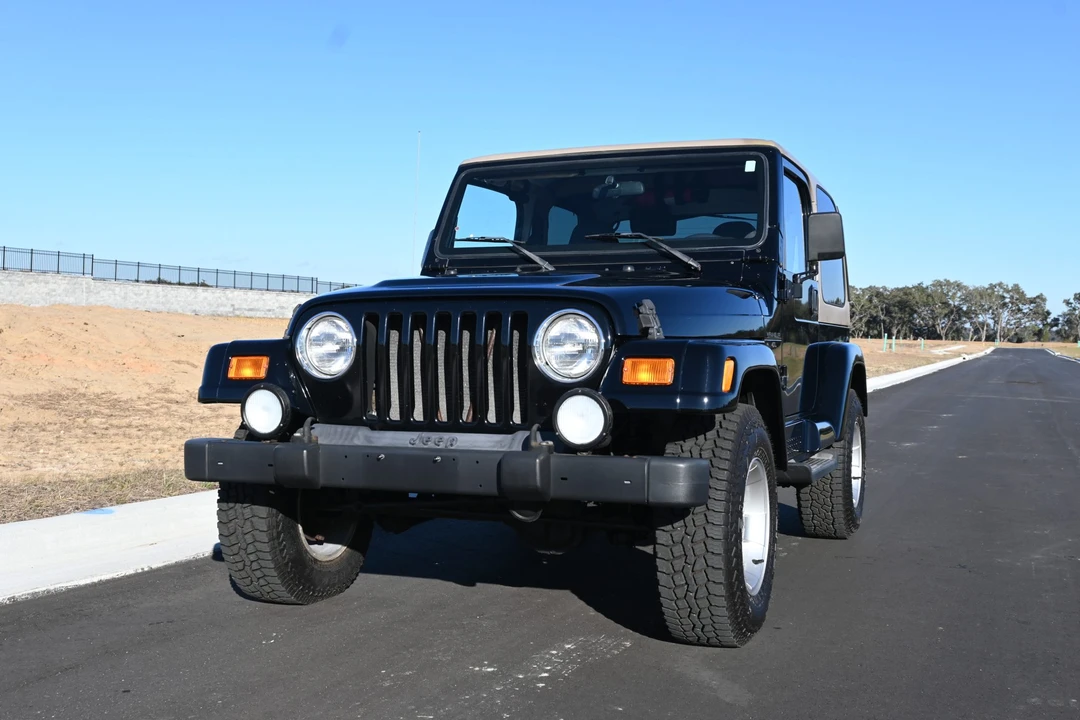 2001 Jeep TJ Wrangler - Image 3 of 31