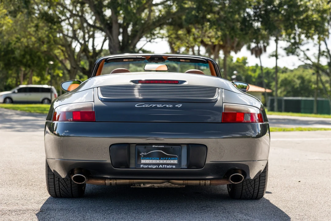 2001 Porsche 996 Carrera - Image 7 of 31
