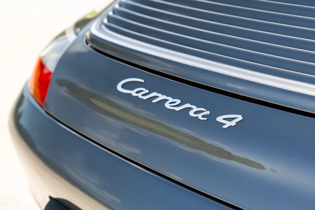 2001 Porsche 996 Carrera - Image 19 of 31