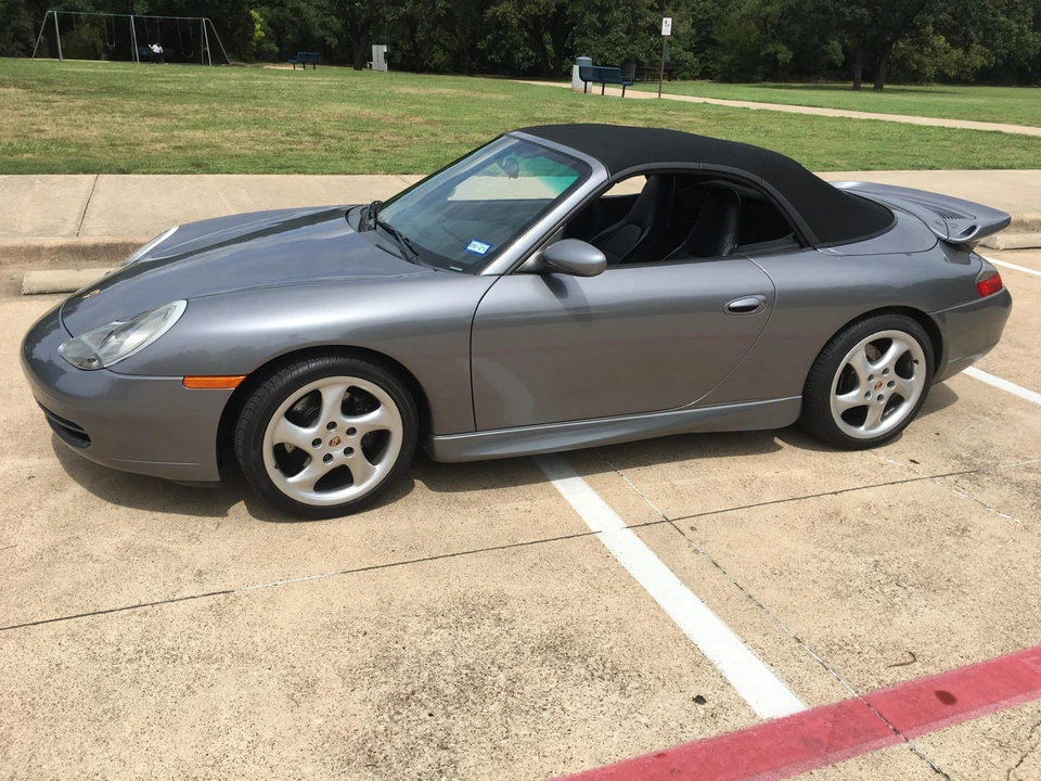 2001 Porsche 996 Carrera - Image 17 of 31