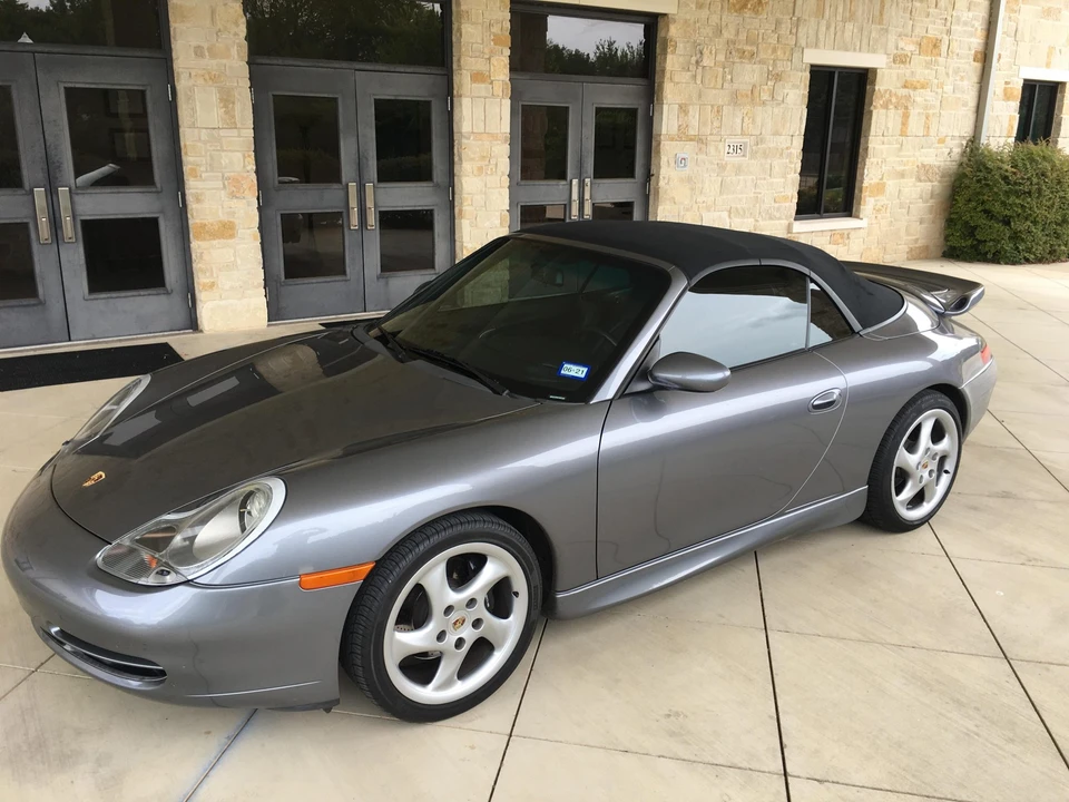 2001 Porsche 996 Carrera - Image 2 of 31