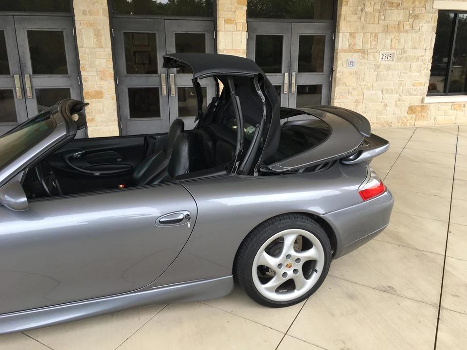 2001 Porsche 996 Carrera - Image 19 of 31