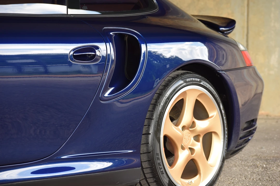 2001 Porsche 996 Turbo - Image 8 of 31