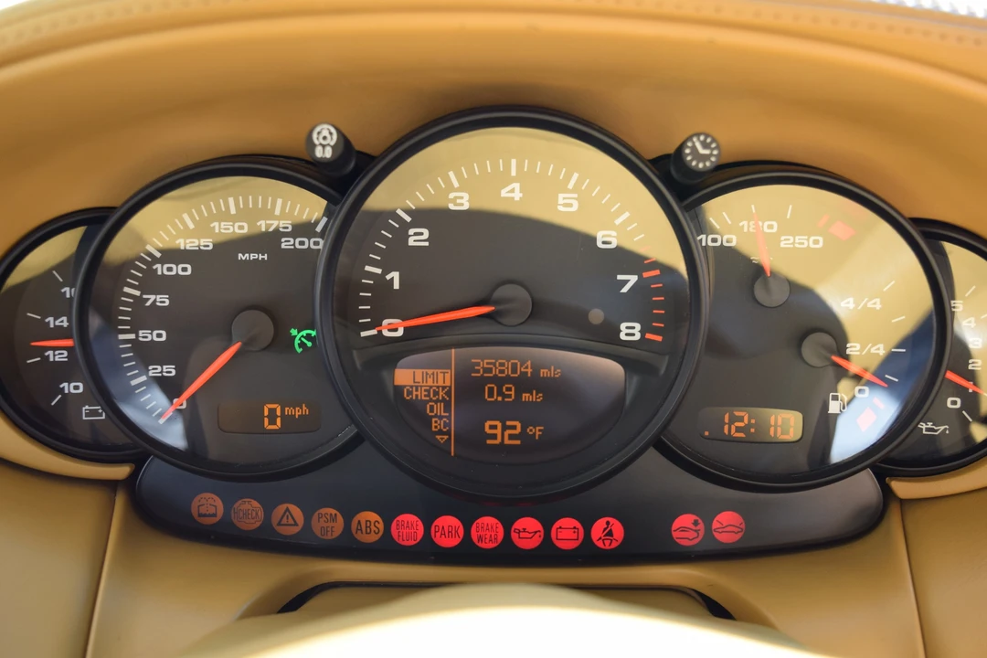 2001 Porsche 996 Turbo - Image 26 of 31