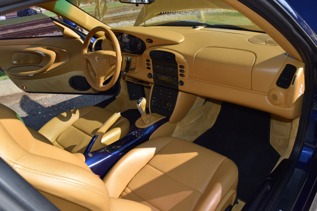 2001 Porsche 996 Turbo - Image 24 of 31