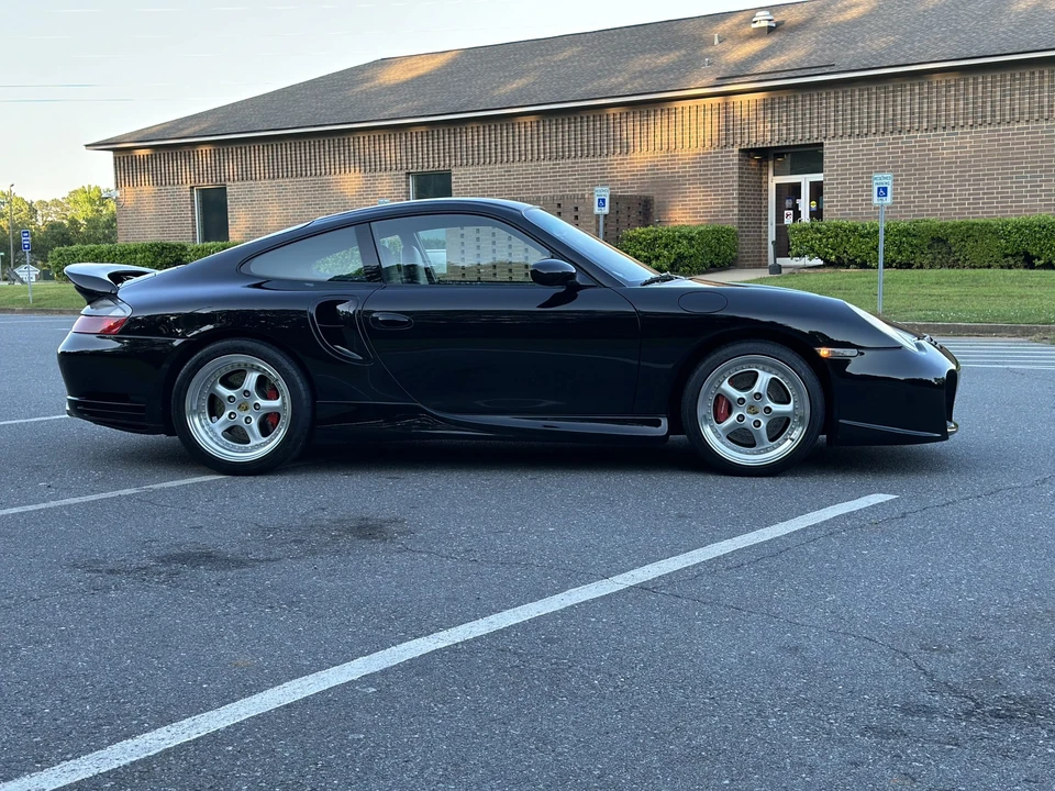 2001 Porsche 996 Turbo - Image 14 of 31