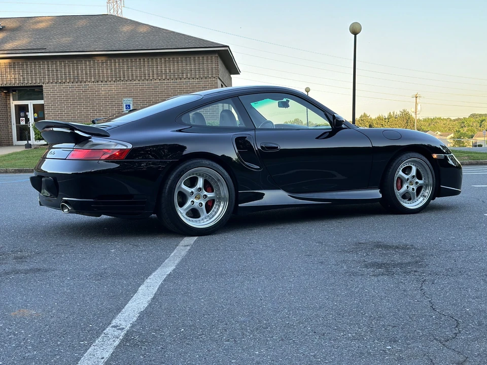 2001 Porsche 996 Turbo - Image 12 of 31