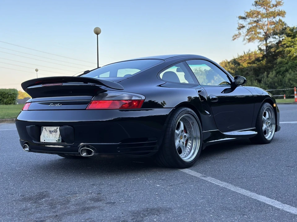 2001 Porsche 996 Turbo - Image 11 of 31