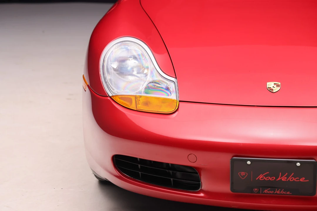 2001 Porsche 986 Boxster - Image 23 of 31