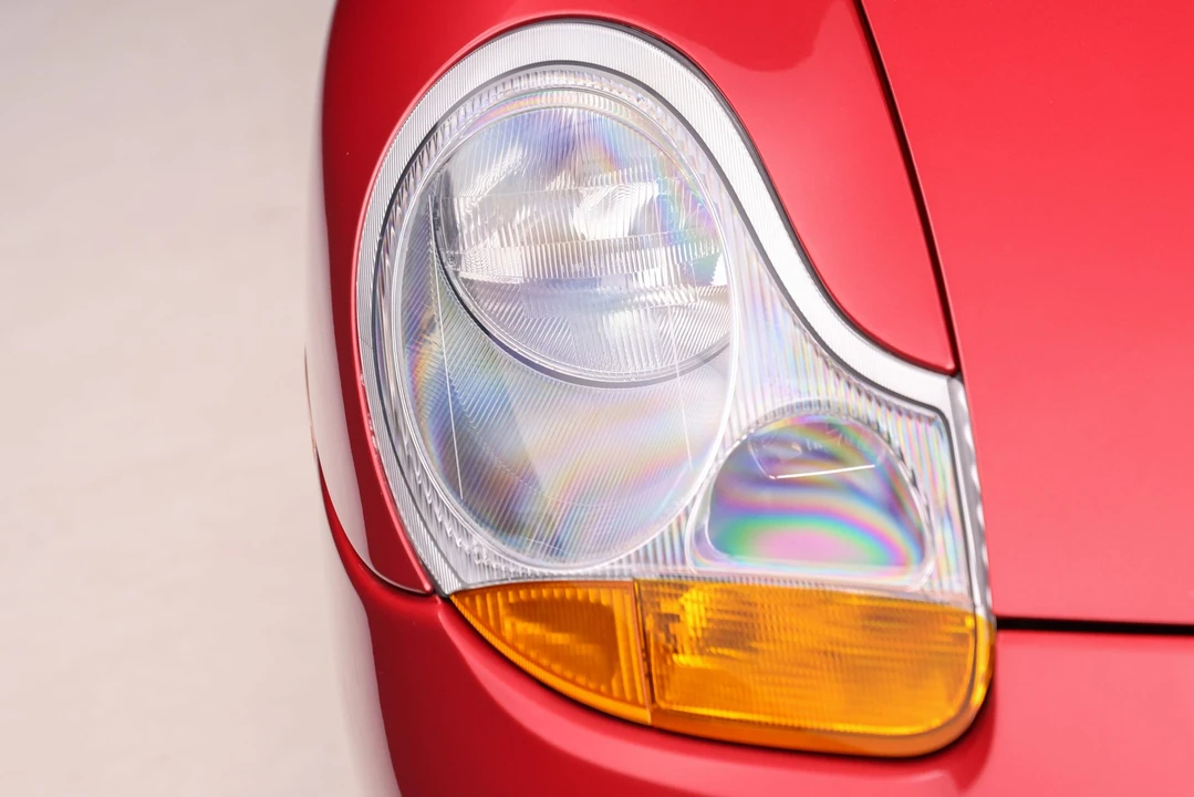 2001 Porsche 986 Boxster - Image 25 of 31