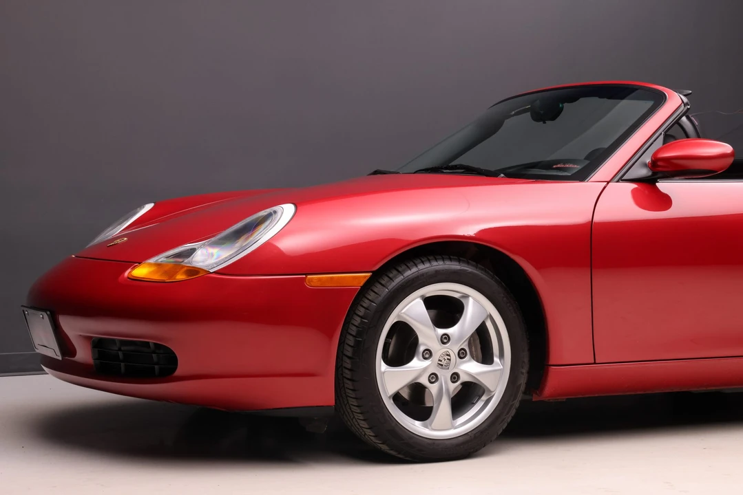 2001 Porsche 986 Boxster - Image 29 of 31