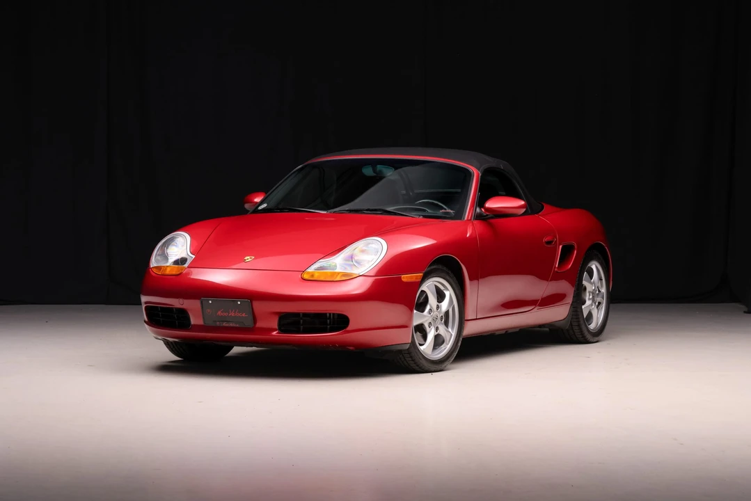 2001 Porsche 986 Boxster - Image 15 of 31