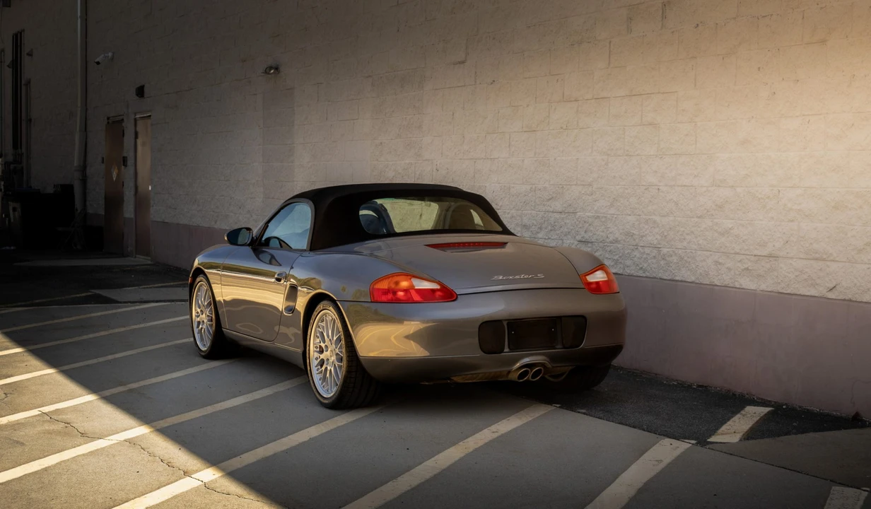 2001 Porsche 986 Boxster S - Image 22 of 31